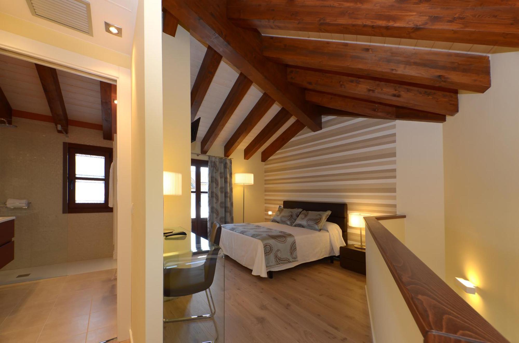 Apartamentos El Palacete De Ainsa Bagian luar foto